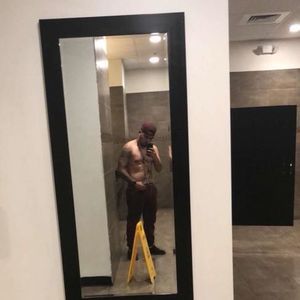 Meet your Posher, Fabian